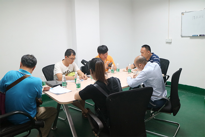 廣石化工程項(xiàng)目技術(shù)人員來(lái)廠測(cè)驗(yàn)