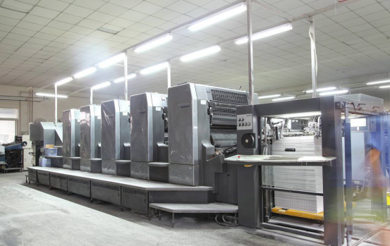 深圳穩(wěn)壓器：專(zhuān)業(yè)技術(shù)人員為您指導(dǎo)，促成合作